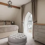 Valmere Retreat, Luxury Sleeps 4, Уиндермир