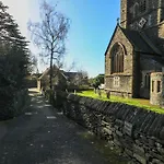 Valmere Retreat, Luxury Sleeps 4, Дом отдыха *