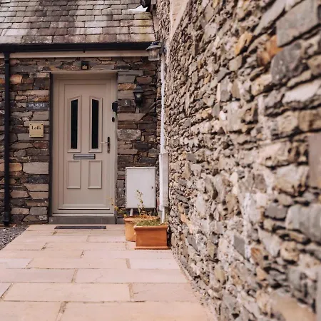 Valmere Retreat, Luxury Sleeps 4, * Windermere