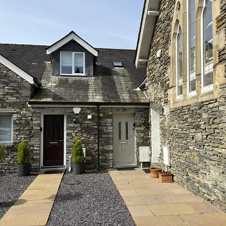 Valmere Retreat, Luxury Sleeps 4, Holiday home