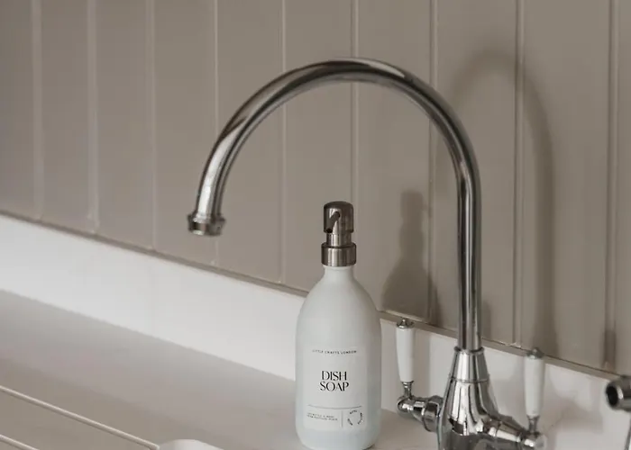 Valmere Retreat, Luxury Sleeps 4, Holiday home Windermere