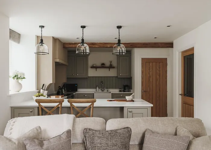 Valmere Retreat, Luxury Sleeps 4,