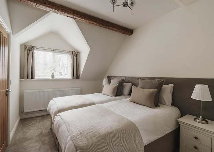 Valmere Retreat, Luxury Sleeps 4, Windermere