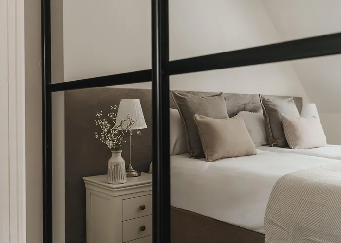 Holiday home Valmere Retreat, Luxury Sleeps 4,