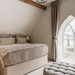 Ferienhaus Valmere Retreat, Luxury Sleeps 4,