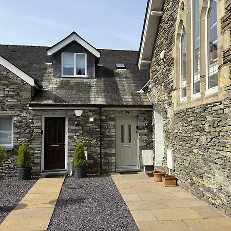 Valmere Retreat, Luxury Sleeps 4, Windermere